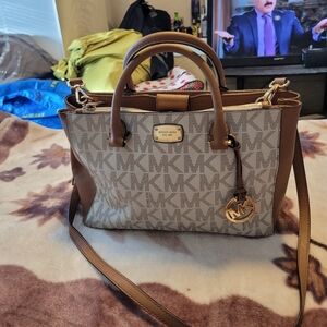 MICHAEL KORS KELKEN SUPERCUTE BAG!